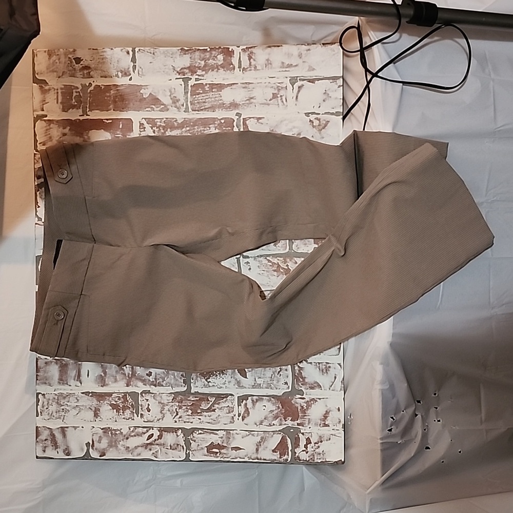 The Limited exact stretch brown pinstripes dress pants. NWOT size 8
